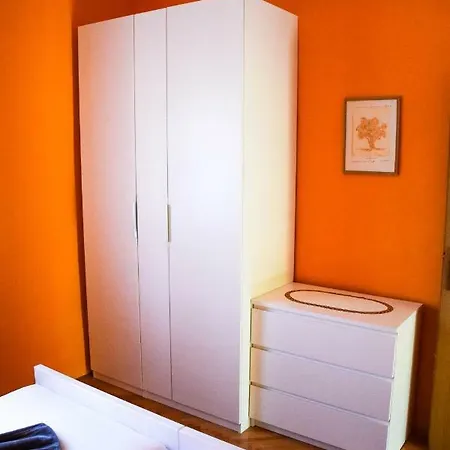 Apartmaji Fani Daire *